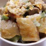 残りの肉じゃがで玉子丼